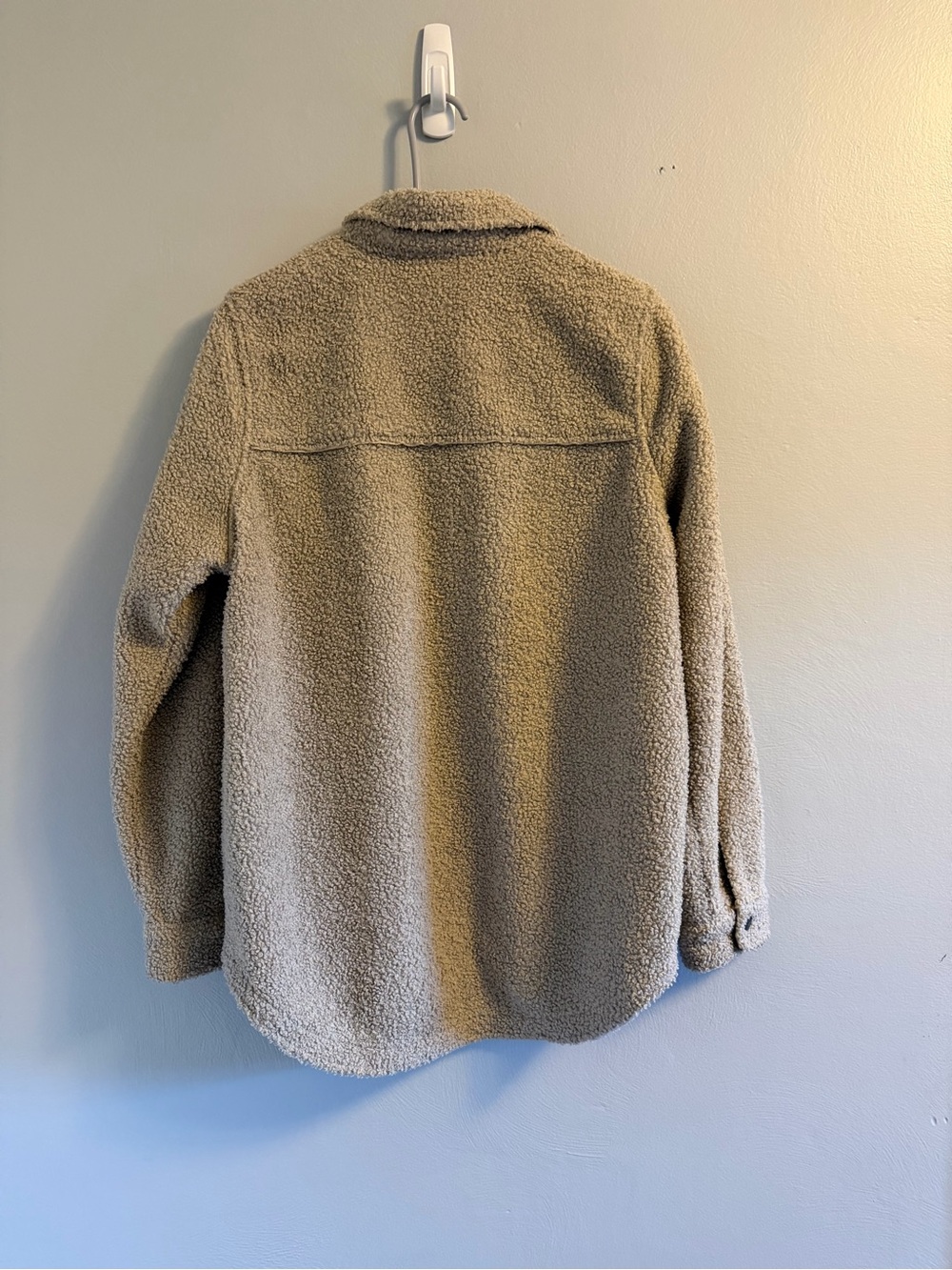 Vuori Beige Sherpa Shirt Jacket - Picture 3 of 4